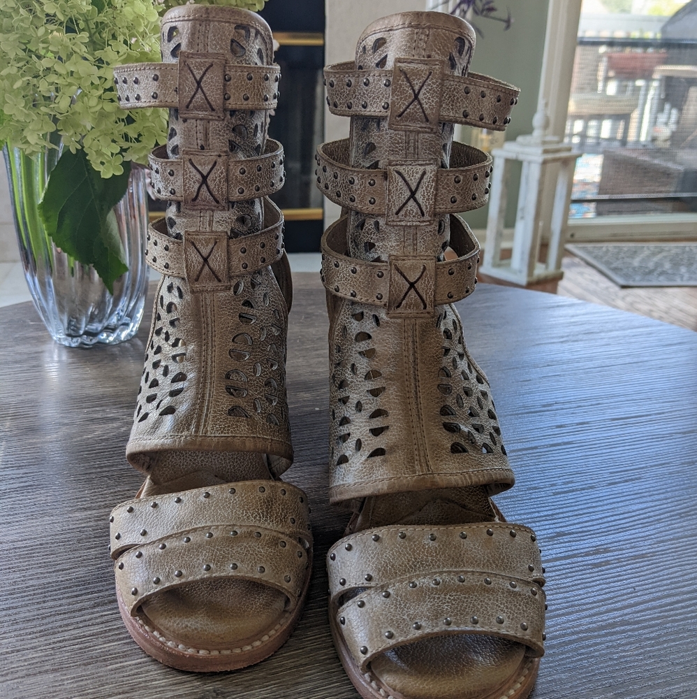 Freebird Sandals